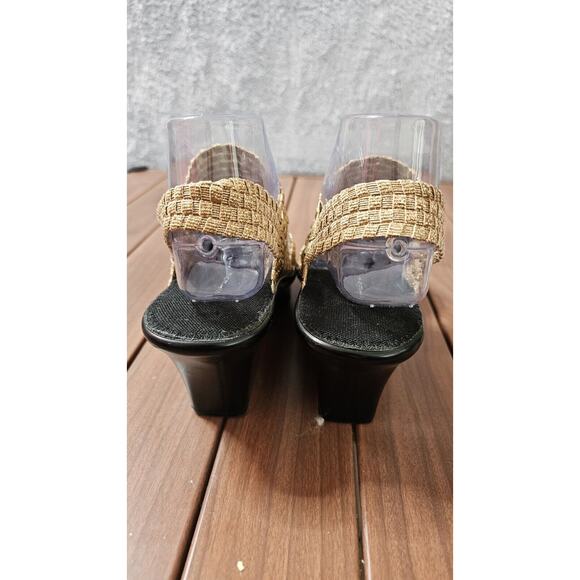 Steven by Steve Madden Women's Metallic Gold Stretch Strapped Sandal Heels 8‎ - Picture 3 of 5